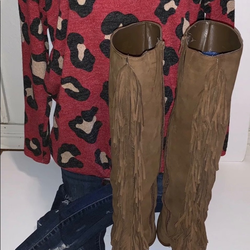 Gianni Bini Back Drop Fringe Brown Boots - Picture 4 of 11